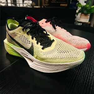 Nike vaporfly 3 zoomx ekiden men’s size 11